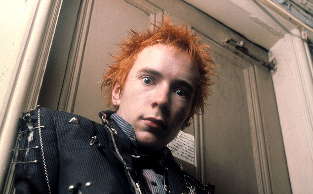 FELIZ CUMPLEAÑOS, JOHN LYDON! / HAPPY BIRTHDAY, JOHN LYDON! (61)  