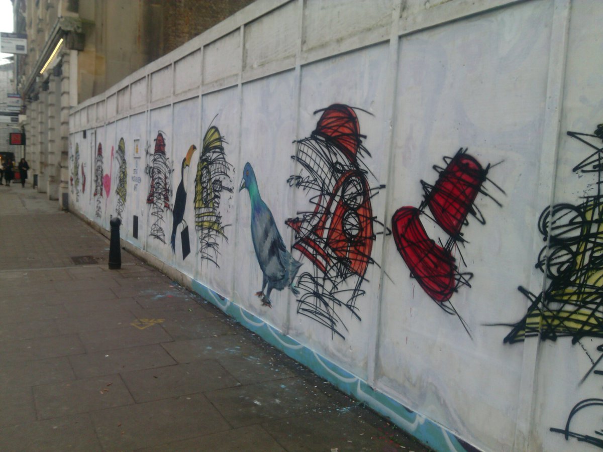 Clerkenwell Road with Steve McCracken Art! Birds and Demons! #streetart #london #urbanart #birds #londonislovinit #london2017