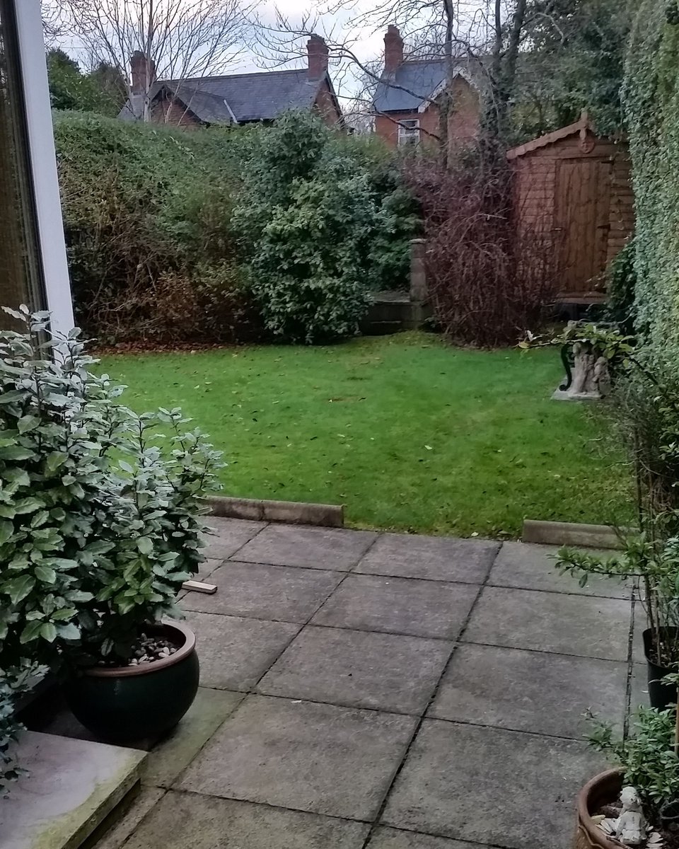 belfastpaving's tweet photo. Garden Makeover #sandstonepaving #patios #zstone #gardendesign https://t.co/u71Gft4dpt