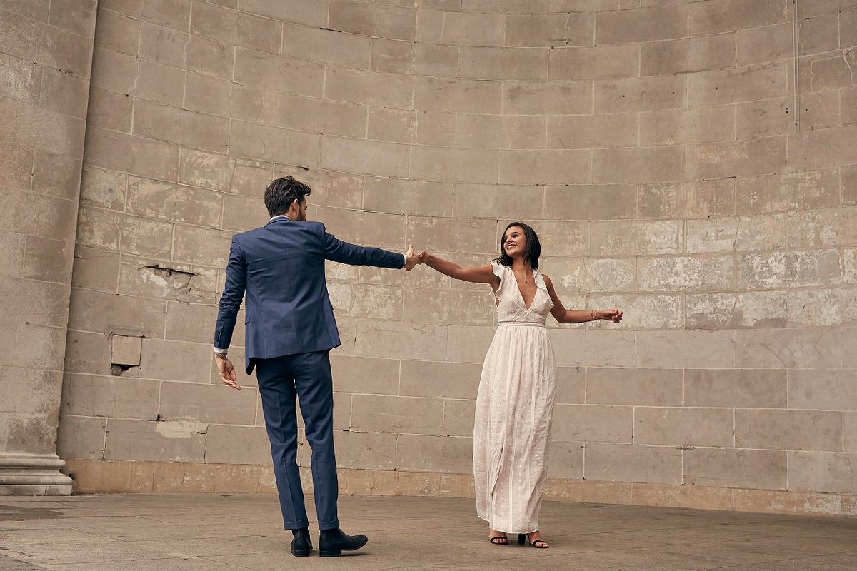 The Big Day doesn’t automatically mean ballrooms and black ties. Get inspired with our #casualwedding guide bit.ly/2kNQ4MK