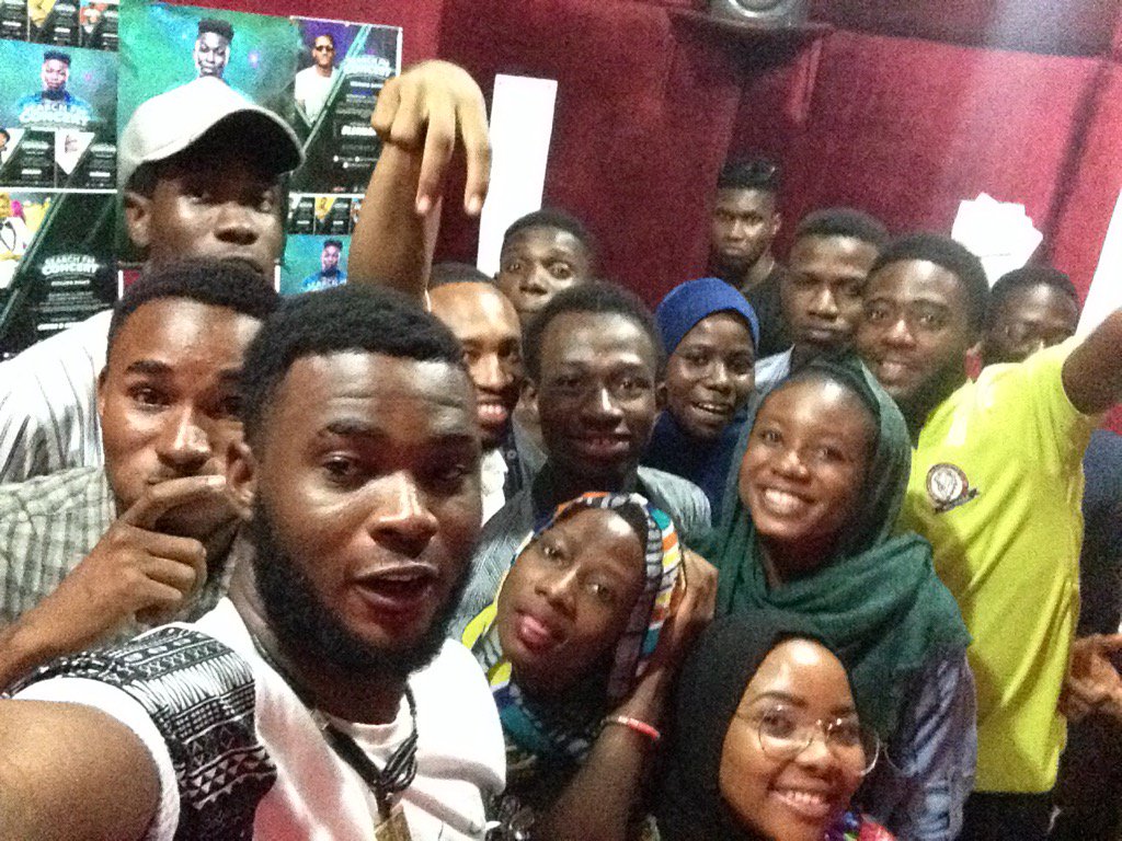 Searchmediamx's tweet photo. #ReekySelfie #SearchFMCrew #SearchfmConcert https://t.co/vNClVyjrGN