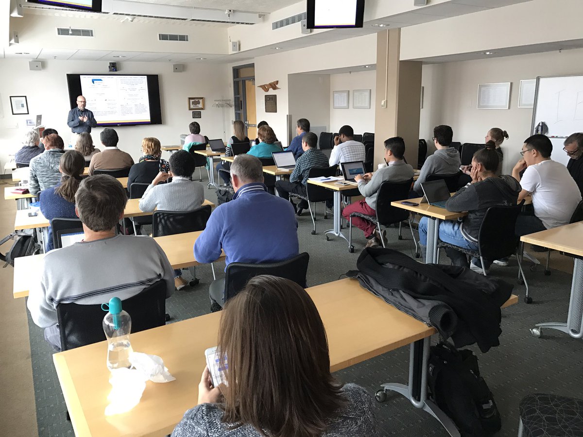 PhDiSchoolSU's tweet photo. Sean Goggins @sociallycompute Talk: #Computional #Intelligence Pipelines; #Imagination & #Reality @iSchoolSU https://t.co/8IRIEYnKIs