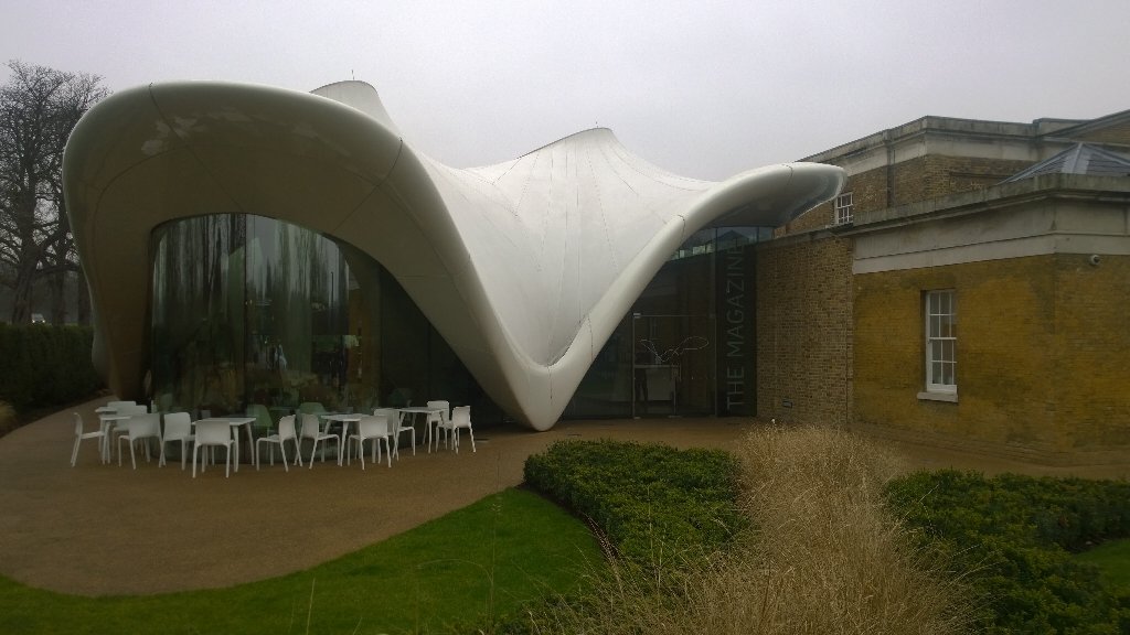 Lovely lunch <a href="/themagazineLDN/">The Magazine</a> and brilliant #SacklerSerpentine #ZahaHadid early drawings #paintings