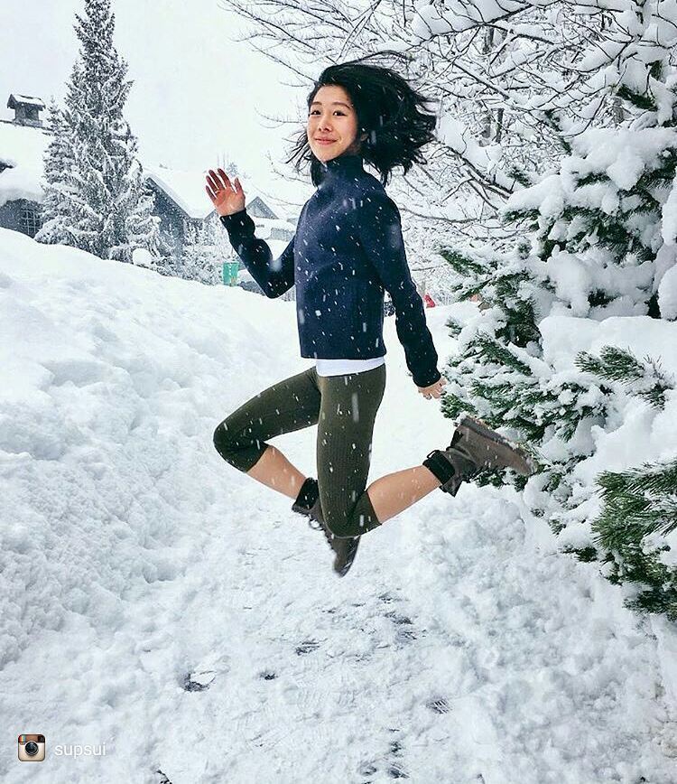 letsgowonder's tweet image. That&apos;s the frosty spirit!❄️ #reposr join our Facebook Community for #WomenTravellers! Link in bio