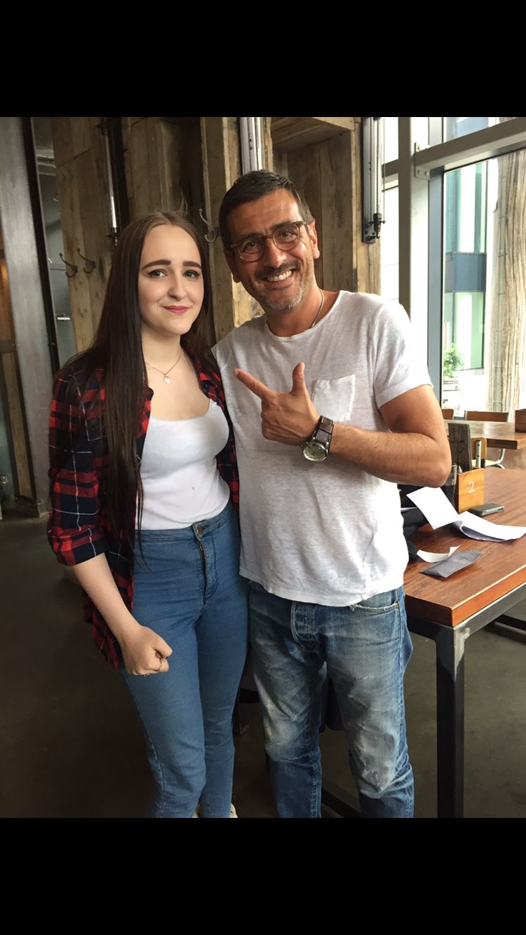 Happy birthday to my first idol Chris Gascoyne xxx 