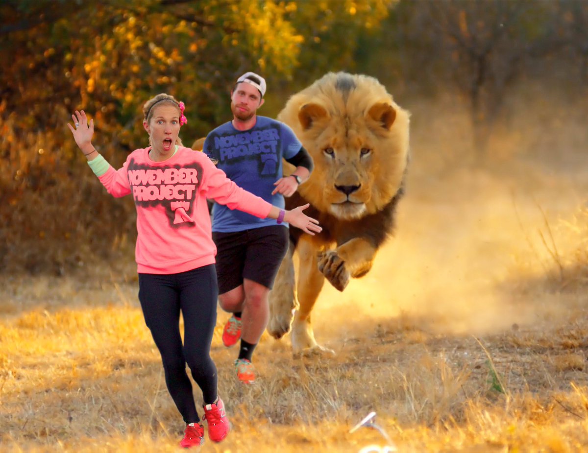 Ruuunnnn for your lifeeeee
Yearbook photo day tomorrow. 
6:25am - Art Museum Steps #JustShowUp