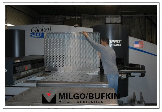 MilgoBufkinFab's tweet photo. #Custommetalfabrication #PerforatedMetal #gauges #customized to your specs. #Milgo/Bufkin #MadeinNYC #manufacturing https://t.co/8iCS6NeMmC