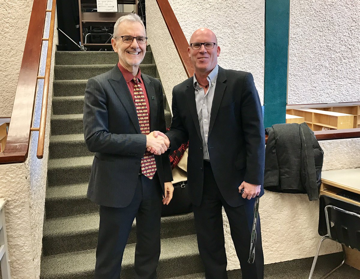PembinaTrails's tweet photo. Congratulations to @tcarvey principal of @icvmcwpg and one of Canada's #outstandingprincipals @TLPCanada #accomplishanything #deserving https://t.co/31byPI30fX