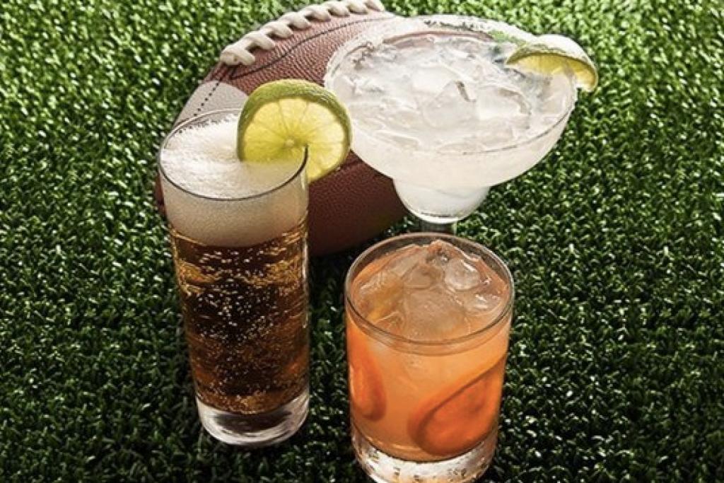 AloftAtlantaDtn's tweet photo. Join us for the Big Game at WXYZ Bar. Beginning at 3pm we will have live entertainment, food &amp; drink specials, AND complimentary parking. https://t.co/hG6N0uV50c
