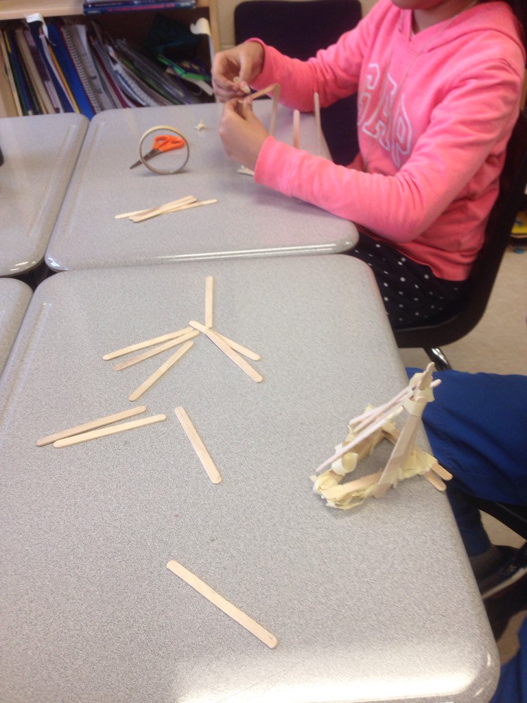 MSHelvey1's tweet image. Constructing 3D figures! #lvmath