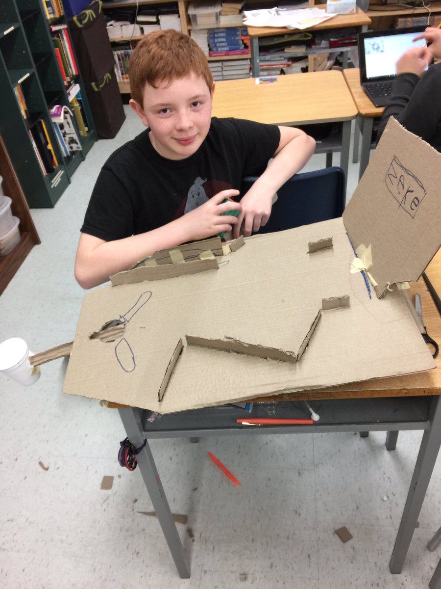 THutchinson's tweet photo. Working on our cardboard arcade games as a culminating task for structures! #MakerSpace #MakeItGrand #WorkingVeryHard #ButStillChatty @GEDSB https://t.co/CwkXPGgUbX