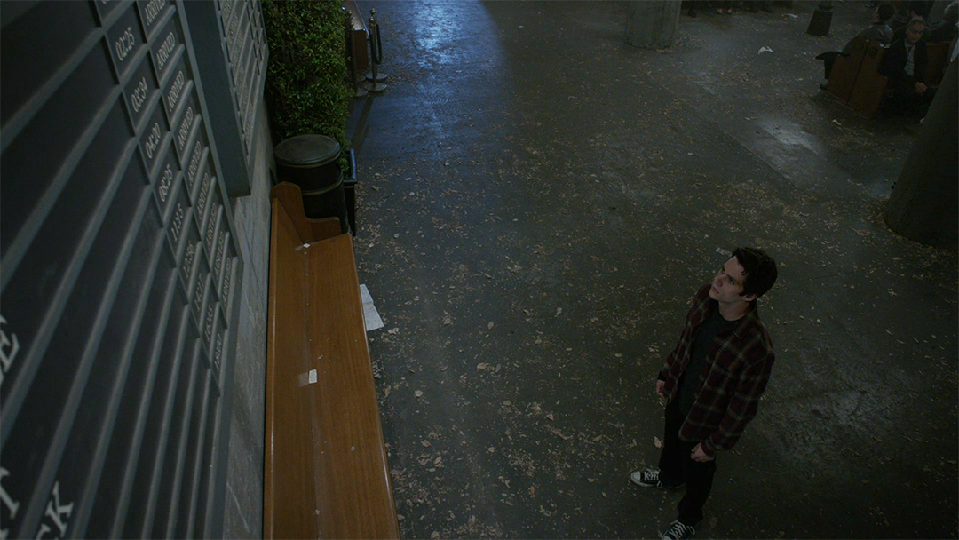 MTVteenwolf's tweet photo. THE WILD HUNT HAS ARRIVED IN BEACON HILLS! ONE HOUR UNTIL NEW #TEENWOLF 🚇 https://t.co/IpBffJWYvR