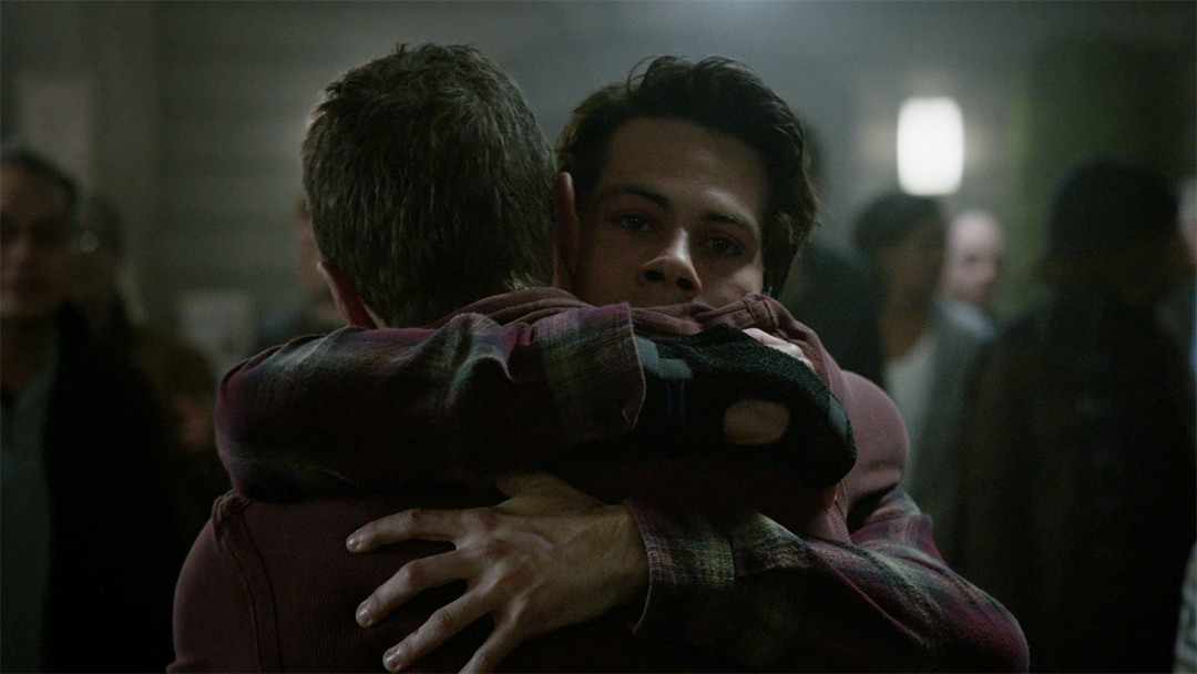 MTVteenwolf's tweet photo. #TEENWOLF STARTS NOW! ❤️ https://t.co/DCk5xthHKZ
