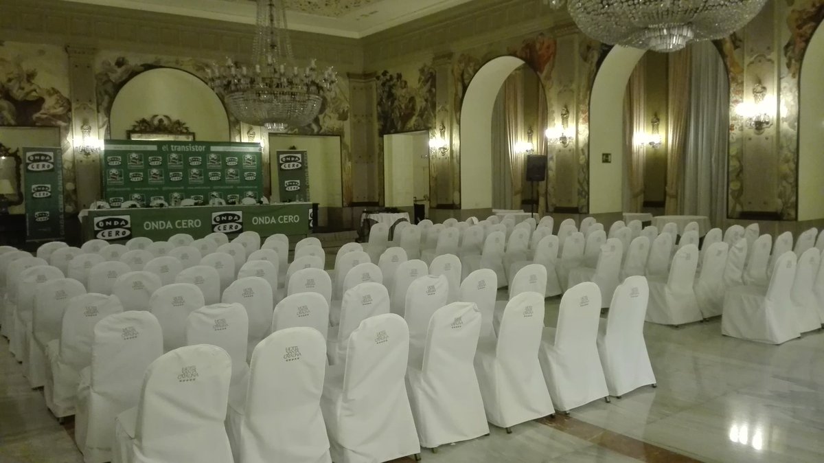 Hoy hacemos @ElTransistorOC de <a href="/OndaCero_es/">Onda Cero</a> desde el <a href="/H_SANTACATALINA/">HOTEL SANTA CATALINA</a> de Las Palmas de G.C. con <a href="/jrdelamorena/">José Ramón de la Morena</a> desde las 22.30