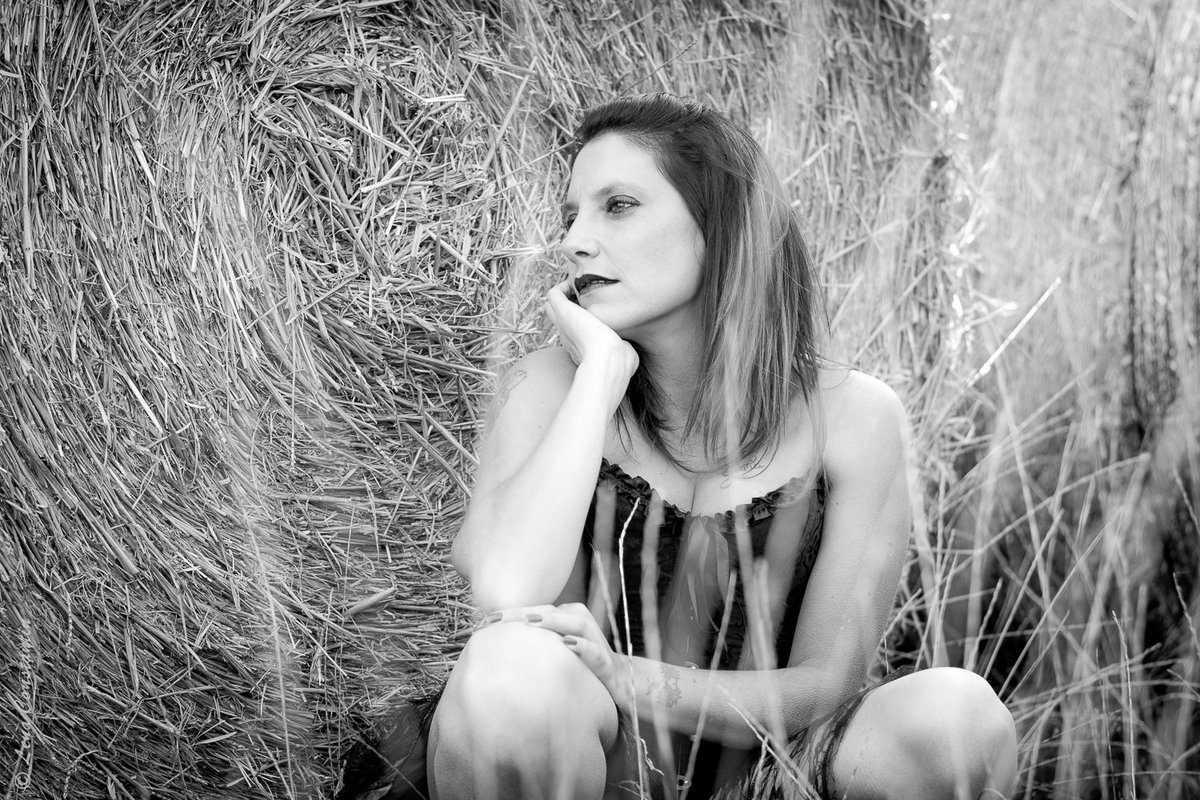 LenaConstantin's tweet photo. Je capture les âmes... Parce que la photogénie vient de l'intérieur...
https://t.co/ZglTKfgZtH https://t.co/sfMQNrmHfc