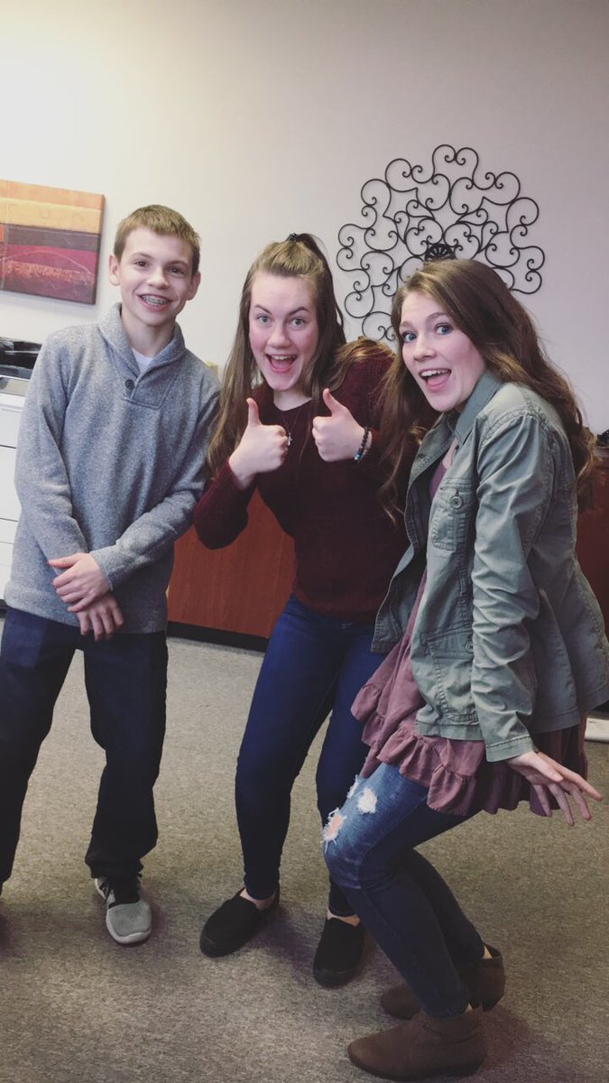 GSMnoblesville's tweet image. Thankful for these students who are going to check out one of our outreach partners today! @ShepherdIndy