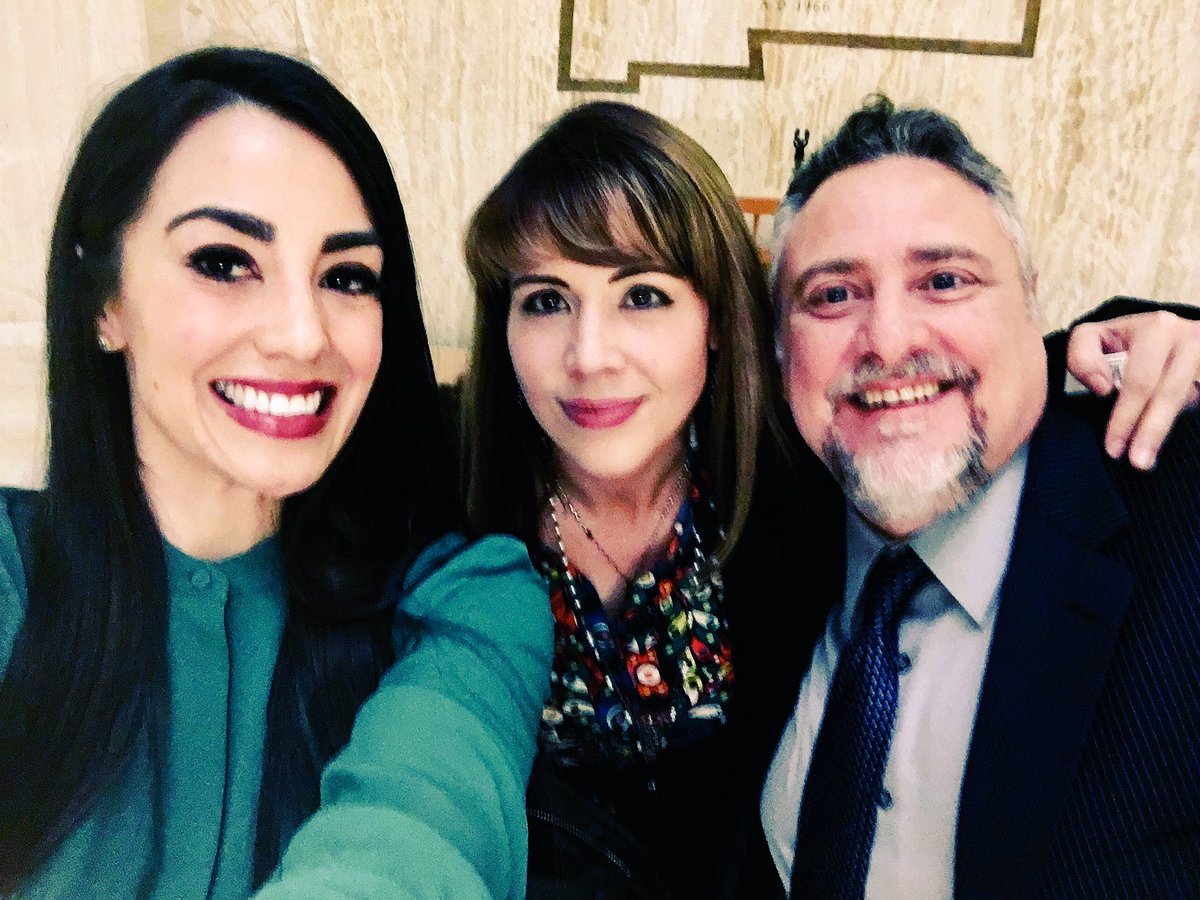 Tsailii's tweet photo. #Representing #film & #TV @ the #NewMexico #StateCapitol, #Roundhouse! #SilentTProductionsLLC #SilentTEnterprises https://t.co/E1WSmrkzHN