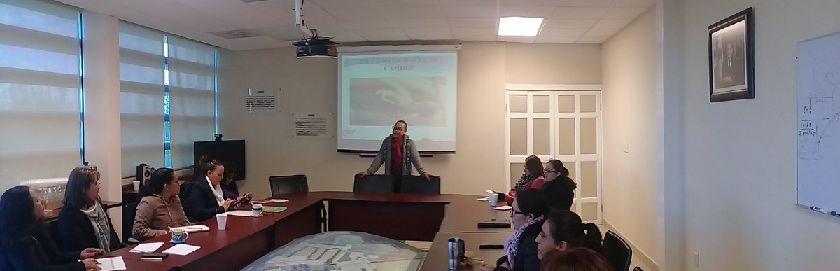 Victorfrairedel's tweet image. Continuamos con el Programa El Reto de Ser Mujer al personal de la Secretaría de Seguridad Pública con tema Caminando Hacia el Cambio @dif