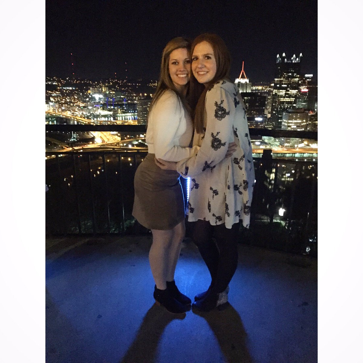 LWardoclip's tweet photo. Happy 18th Jac💗💗 miss you so much and I can't wait to celebrate together, love you always gf https://t.co/EjwtanljxU