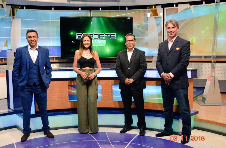 Dxtsinlimite's tweet photo. Equipo @Dxtsinlimite 💪🏼⚽️🏈🏀⚾️🎾 https://t.co/79F2UJbqEL