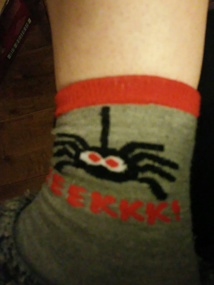 Linebean's tweet photo. @wwwbigbaldhead boring socks make me depressed!! https://t.co/spL8RekoB5