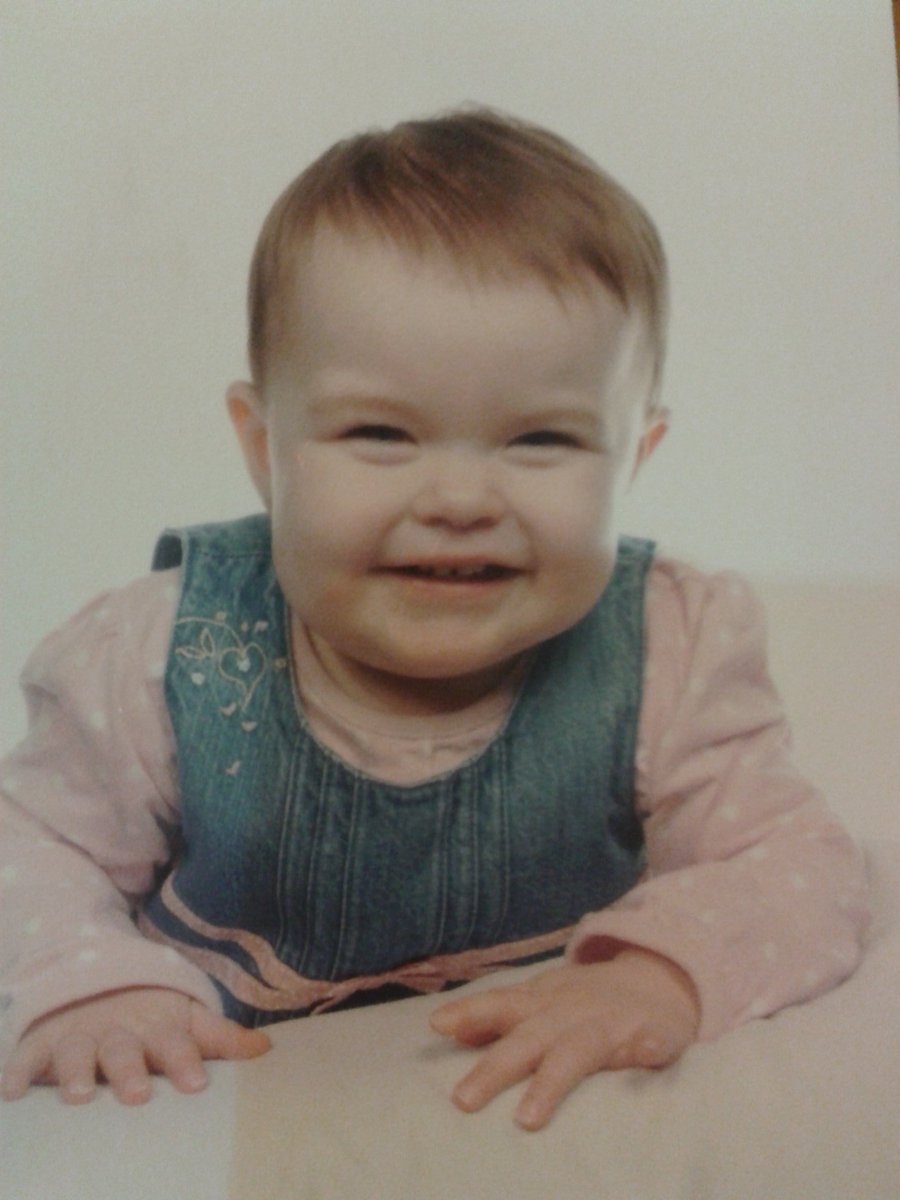 BurgonCatherine's tweet image. Awww my baby is ten tommorow best day ever #growstoofast #biggirl &amp;lt;3