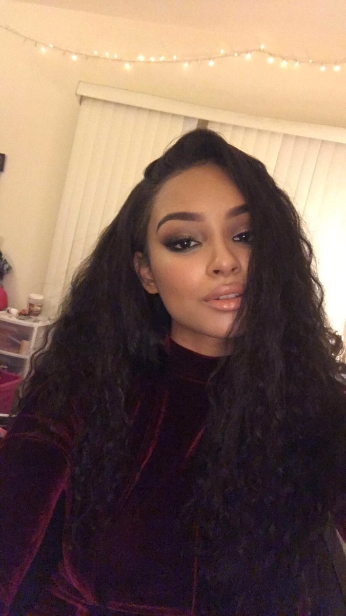 NotJarrell's tweet image. Velvet