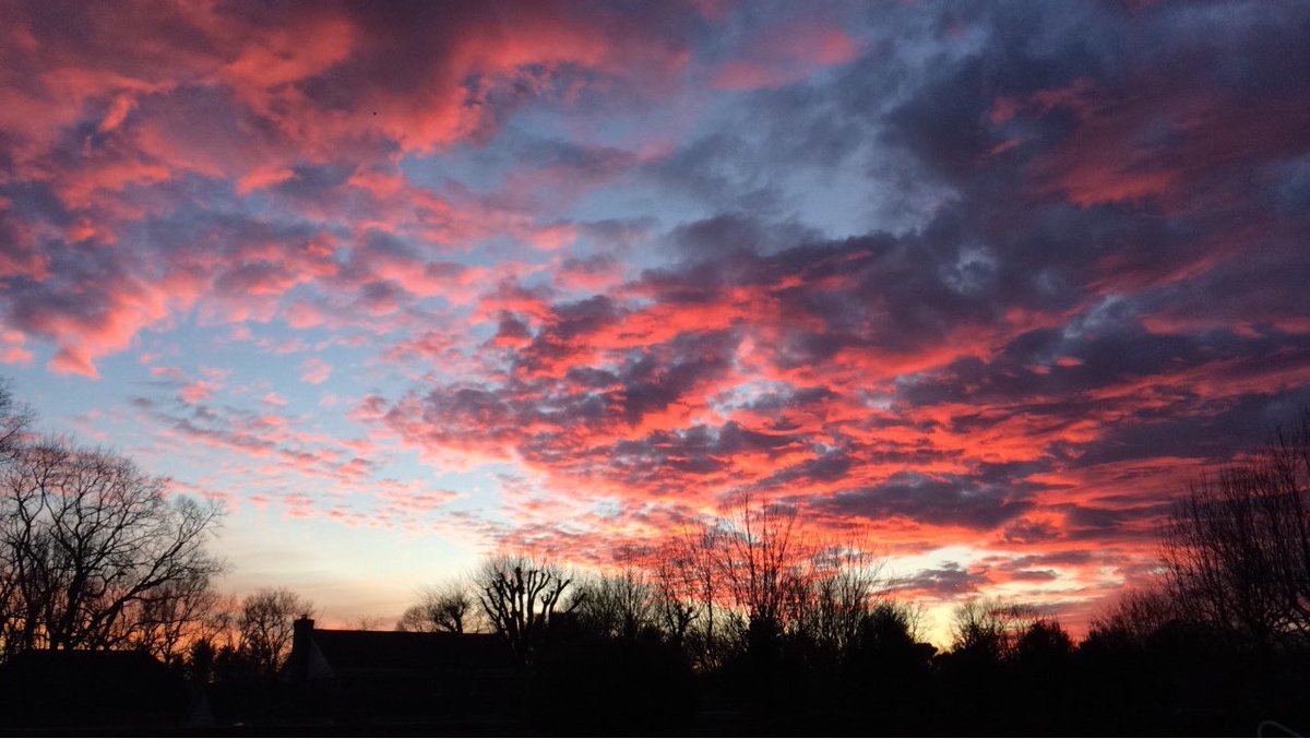 the sky is so under appreciated!! Just look up and you can the magnitude of God!! He paints the sky differently everyday with ease!!!