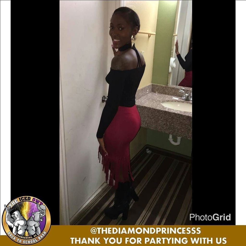 theicedowtbash's tweet photo. @thediamondprincesss We Definitely Appreciate Your Support Of #TheIcedOWTBash

Thank You F… https://t.co/IPaD9hak0o https://t.co/dg6kgWi2sR