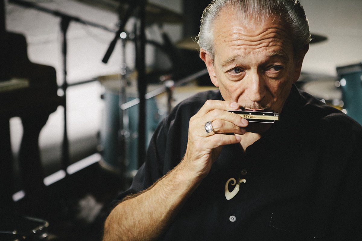 A Very Happy Birthday to Charlie Musselwhite ( 