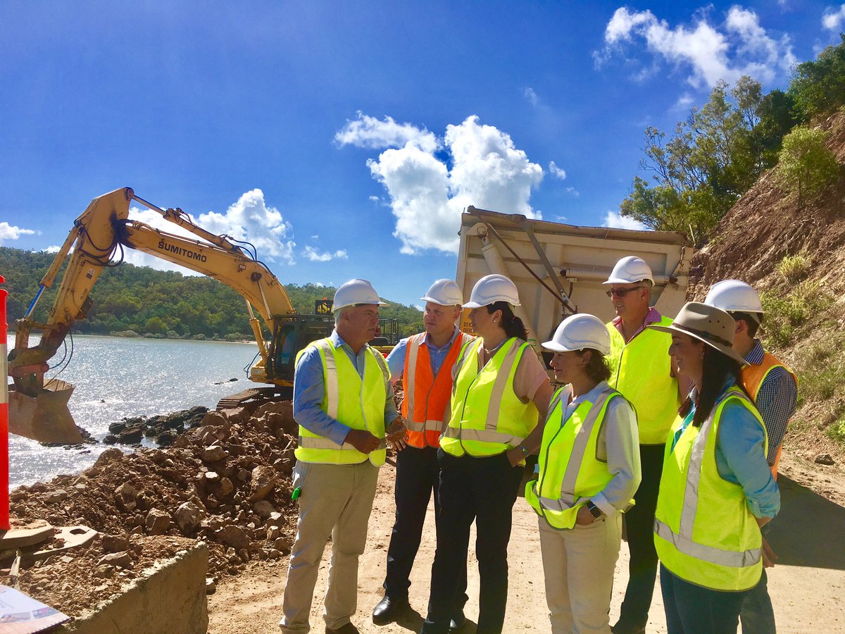 jackietrad's tweet photo. Checking out the ongoing Scenic Hwy  works following the devastation of #CycloneMarcia almost 2 years ago #qldpol https://t.co/QvimNOk9fZ