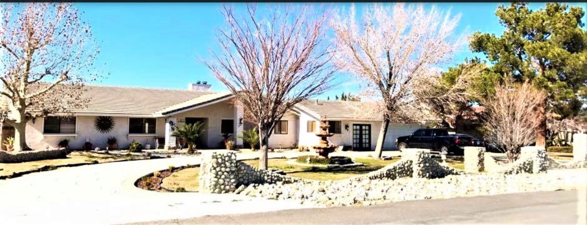 izzy_agent's tweet image. It's a beautiful day in our neighborhood Just hit the market-
43619 42nd St. West, 
Lancaster Ca 93536.
$539,900