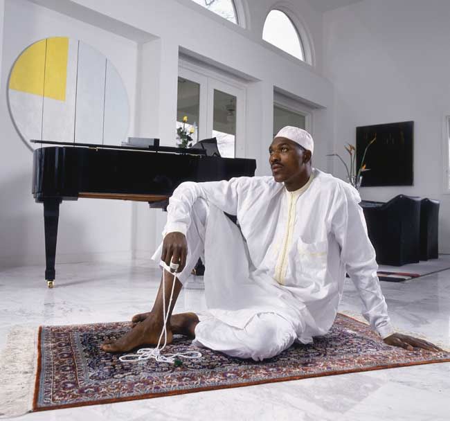 Happy belated birthday (January 21) to NBA great Hakeem Olajuwon! Here s a picture of The Dream! 