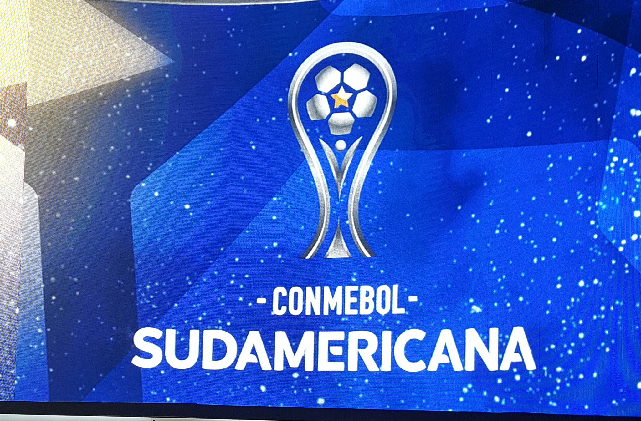 Jhoanna Moreno Ll On Twitter Nuevo Logo Conmebol Sudamericana 2017