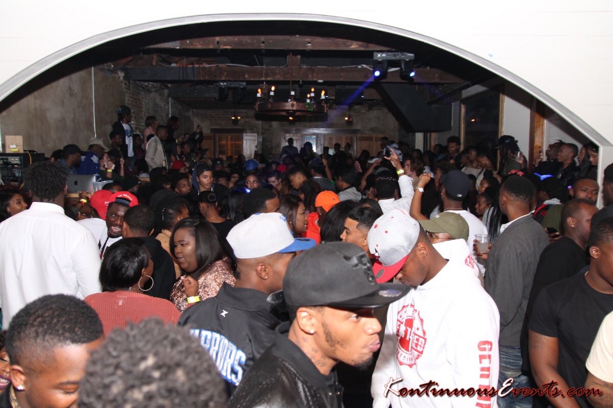 JeauxP4E's tweet image. #AnotherClassic This Saturday 🏆
SU Vs Gram Game Afterparty 🌊
Everybody Drinks Free Til 11🍹

TMS Clothing Pop Up Shop🌴
S/O @TheRealZoDak 💯