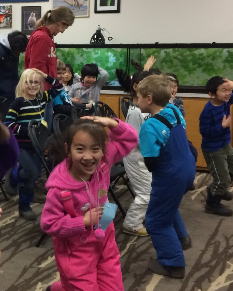 HeronFirsties's tweet photo. Mr. Tucker makes it so much fun to learn about animals! https://t.co/XSaCEiyq1T