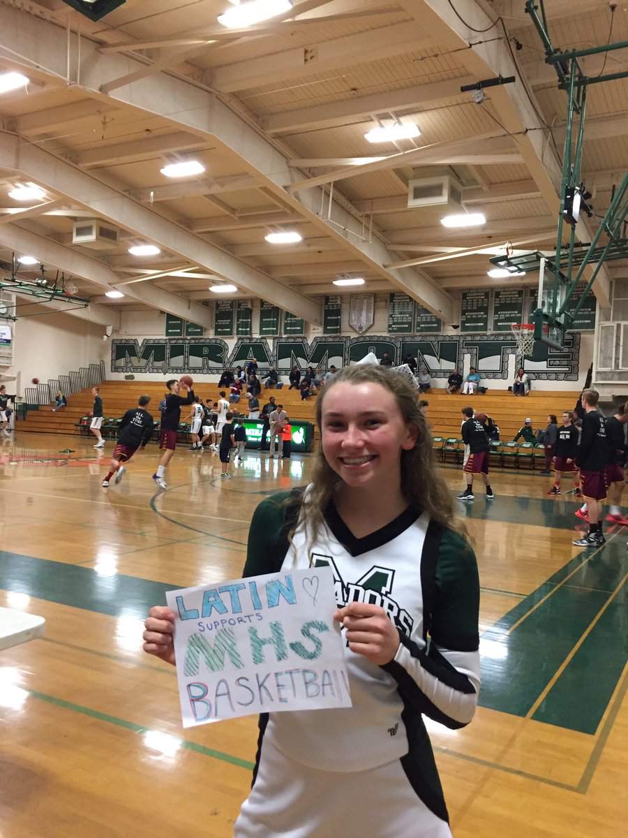 lang_julia02's tweet photo. #miralatin @magistercarp @MagisterDavis1 Root for Mats!!!💚💚💚💚 https://t.co/DqrtQmFtMY