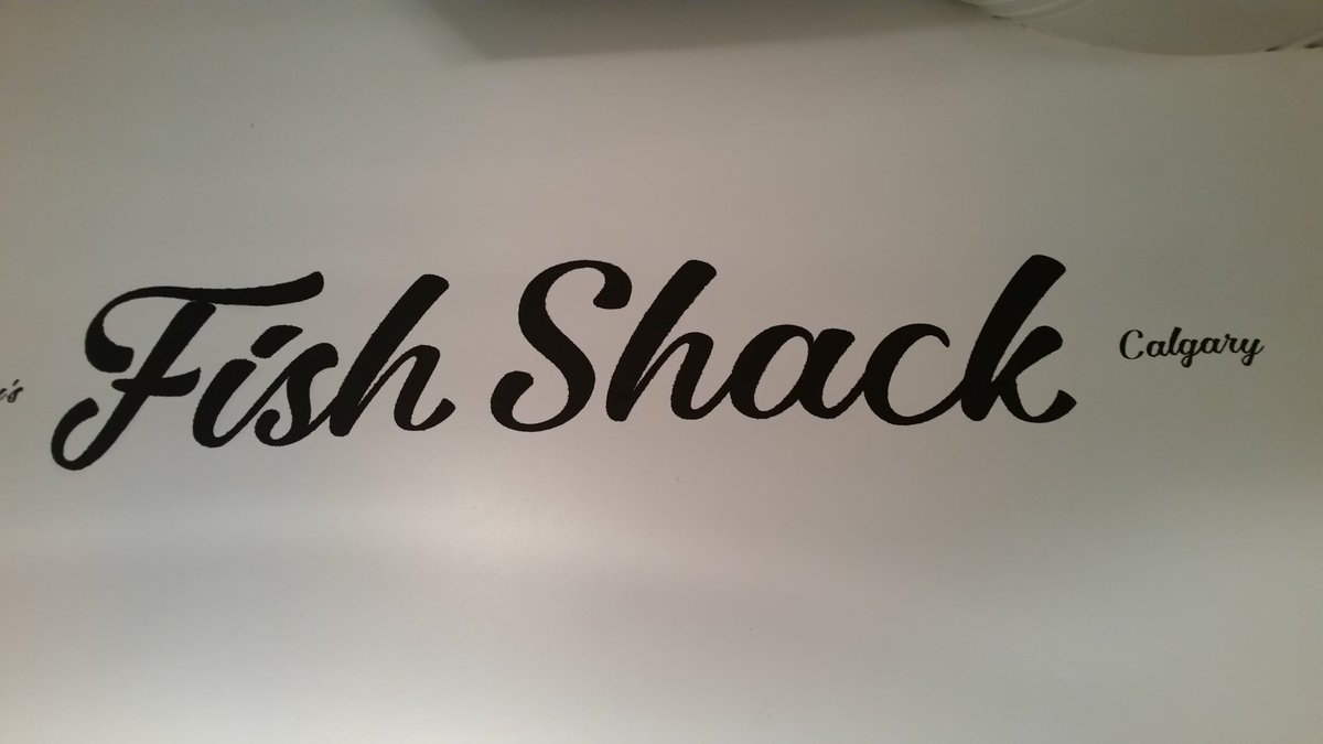 wandabaker_'s tweet photo. The fish at the Fish Shack in @RodneysCalgary is simply awesome! #rodneys2 #yycfood https://t.co/w1NvRx3iE6