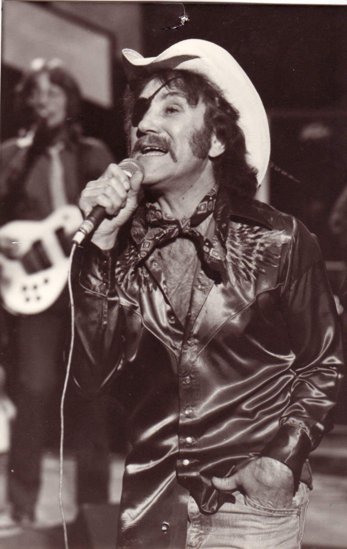 HAPPY BIRTHDAY TO RAY SAWYER TURNING 80 YEARS TODAY 1 FEB.... 