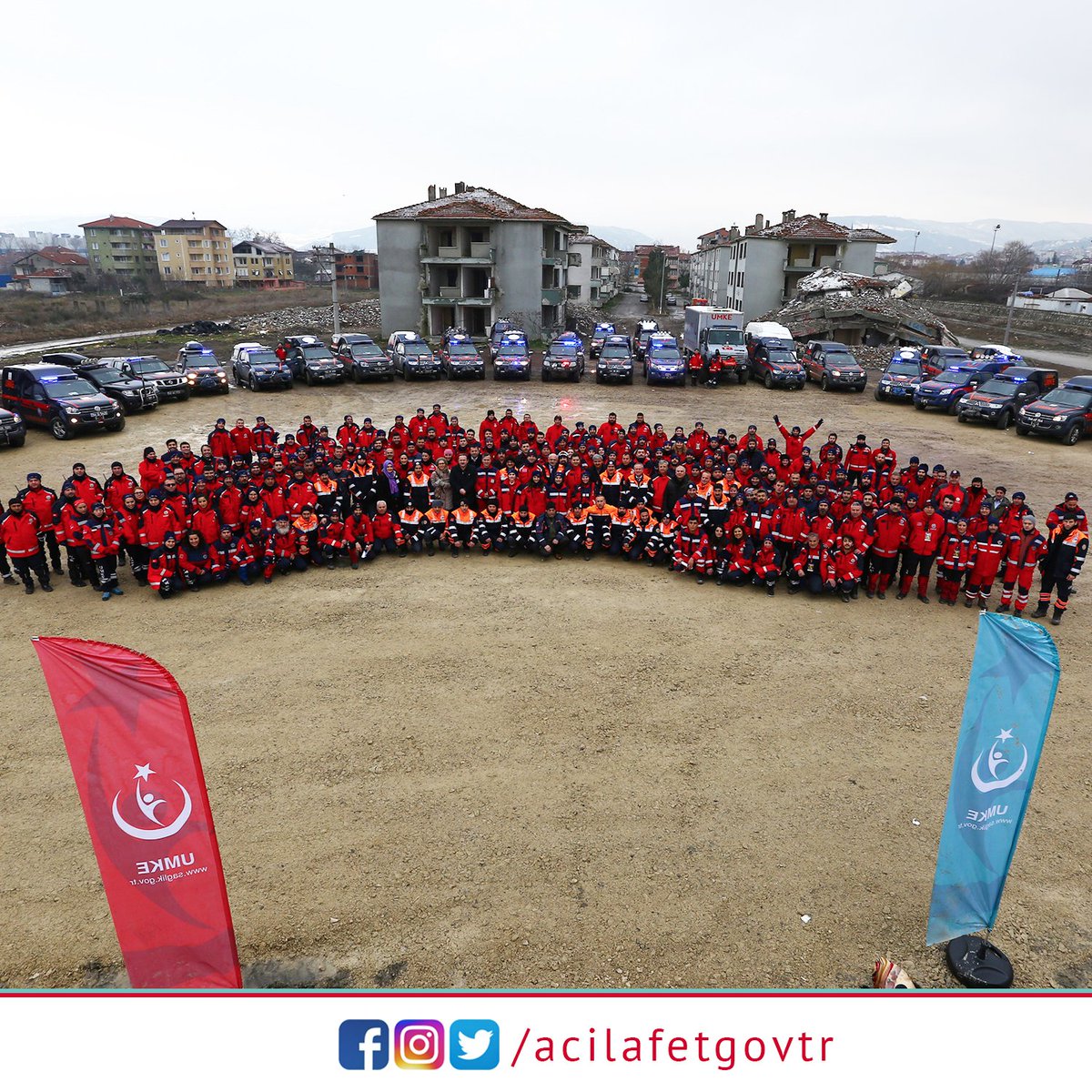 acilafetgovtr's tweet photo. Kocaeli'de gerçekleştirilen 6. Ulusal UMKE Tatbikatı'nda emeği geçen herkese teşekkür ederiz.

#UMKE https://t.co/89Mc8zArz6