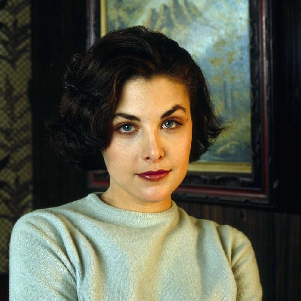 Happy birthday Sherilyn Fenn 