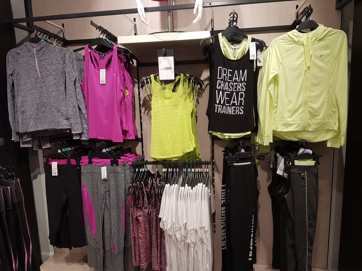 Deacons_EA's tweet photo. #FnFKenya offers a broad range of affordable fashion for men, women and kids. https://t.co/fkQXsIfk8A