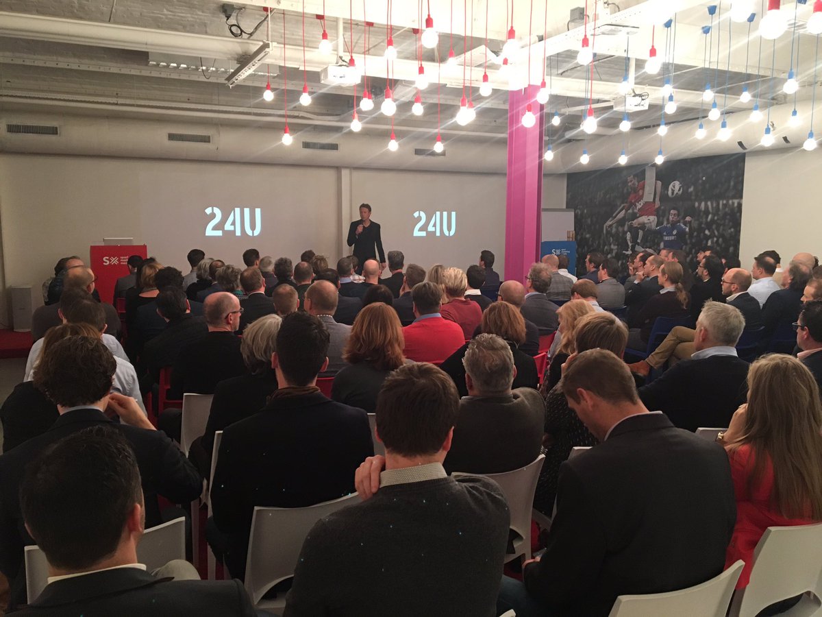 We zijn er weer #24uStartUp <a href="/SXEindhoven/">SX Eindhoven</a> met vandaag gastspreker <a href="/NienkeMeijer1/">Nienke Meijer</a> <a href="/Fontys/">Fontys</a> #onderwijs verus #ondernemerschap