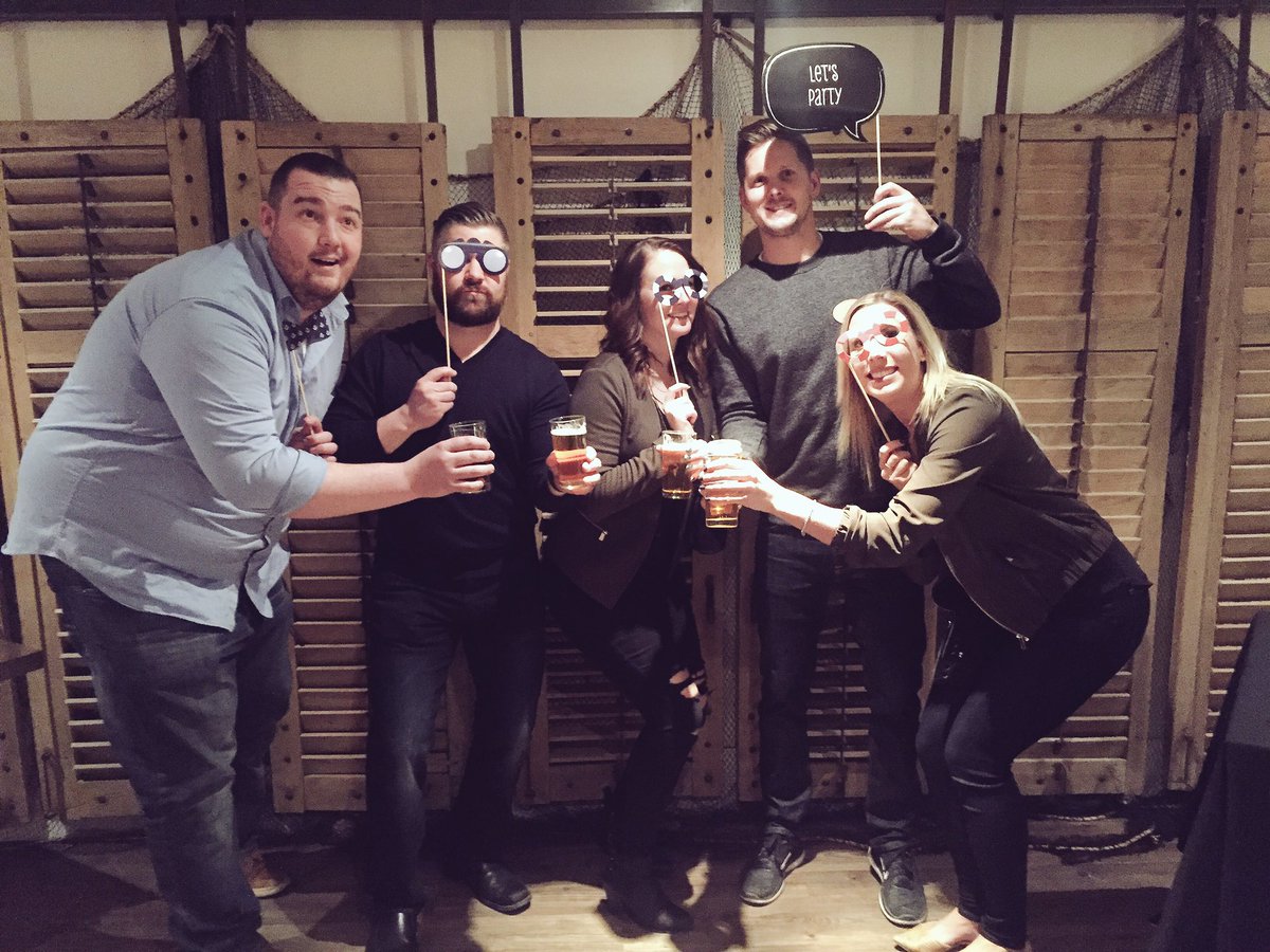 WildRoseBrewery's tweet photo. Things are getting wild with this crew @RodneysCalgary #Electricavenue #localawesome #Rodneys2 https://t.co/E4vqEMMu0f
