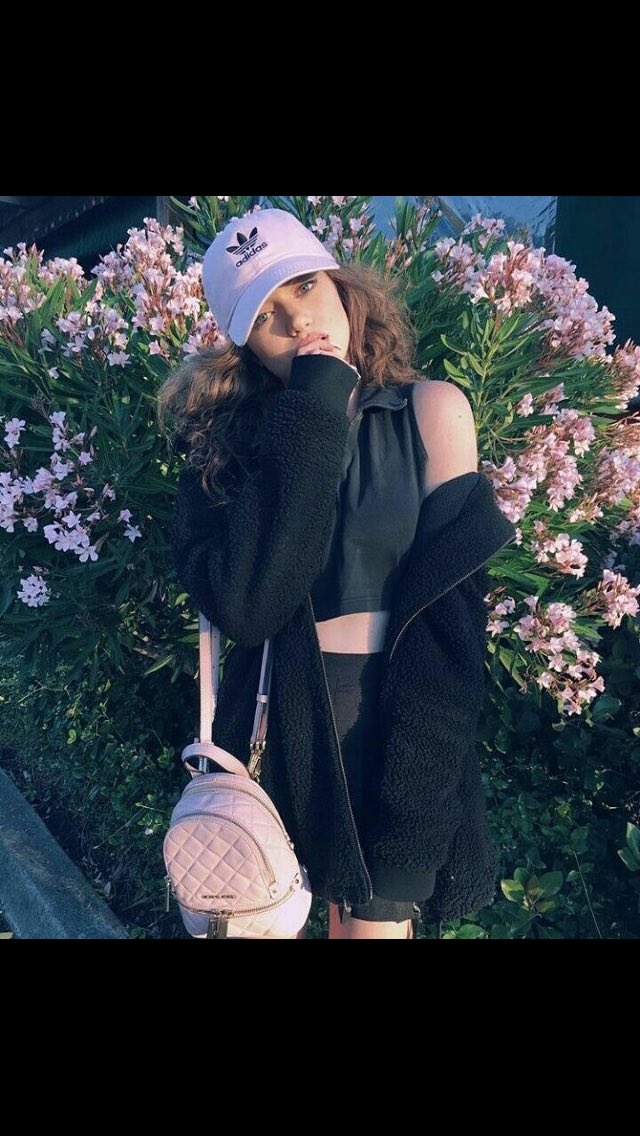 be my ride or die 👅😶