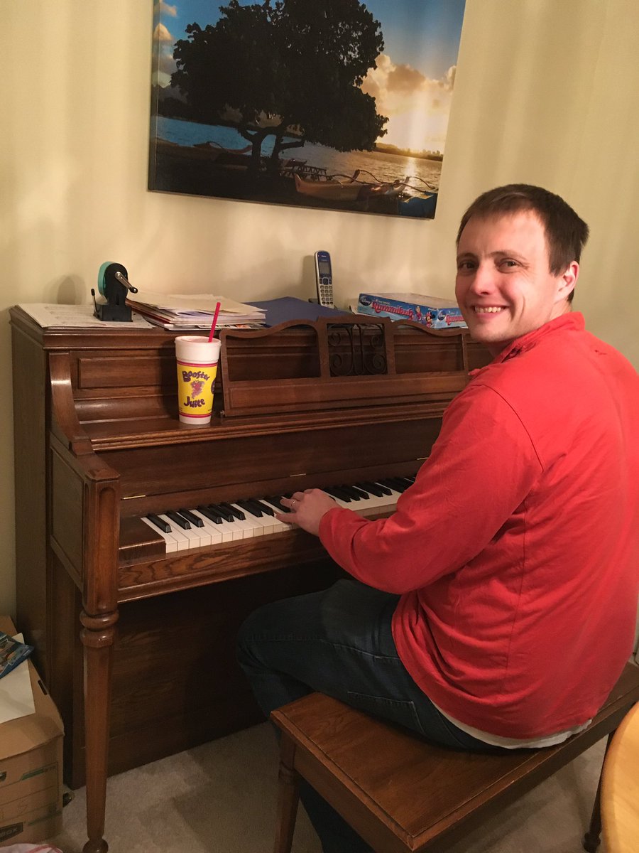 fun_man_7's tweet photo. My goal this year @boosterjuice is to learn at least 1 song a month on the Piano. #BoostYourGoals https://t.co/iKIF5311Sk
