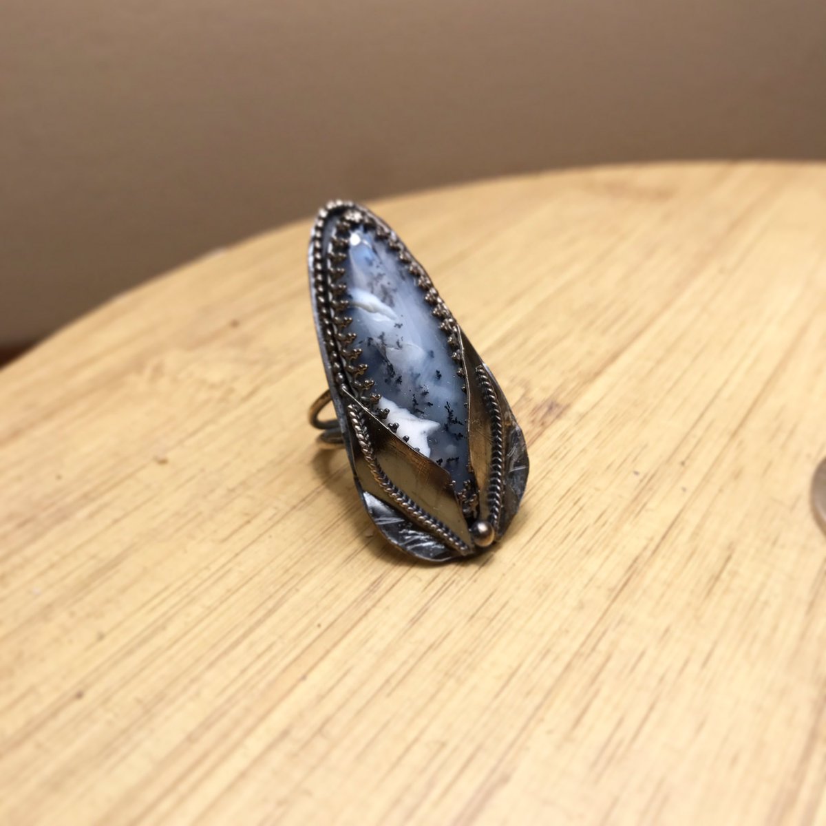 danniturnip's tweet photo. Made this sweet thing tonight 🖤#silversmith https://t.co/c2b1CqSzsg
