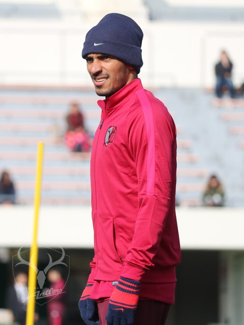 新しいトレーニングウェアです！新加入選手の写真でどうぞ！#antlers