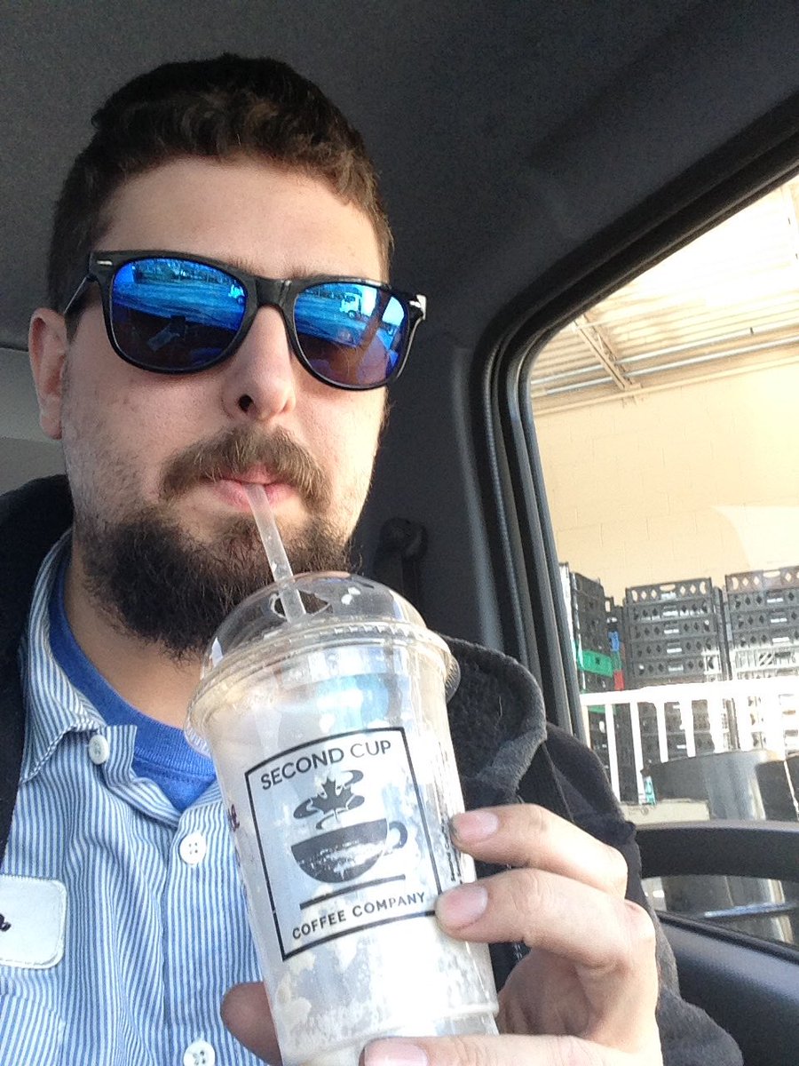 FirstNameTurner's tweet photo. @IHitADeerOnce Good coffee. 😋 https://t.co/dtPQ80pIz4