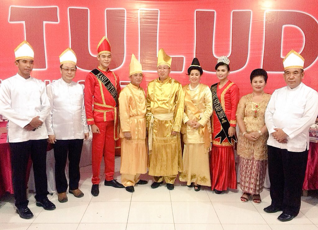 AswinJacobus02's tweet photo. Gelar Budaya Adat TULUDE SITARO 2017
#TULUDE
#SITARO
#IKSS
#Kasili2016
#FourtySevenIsland https://t.co/axK9RWHeRK